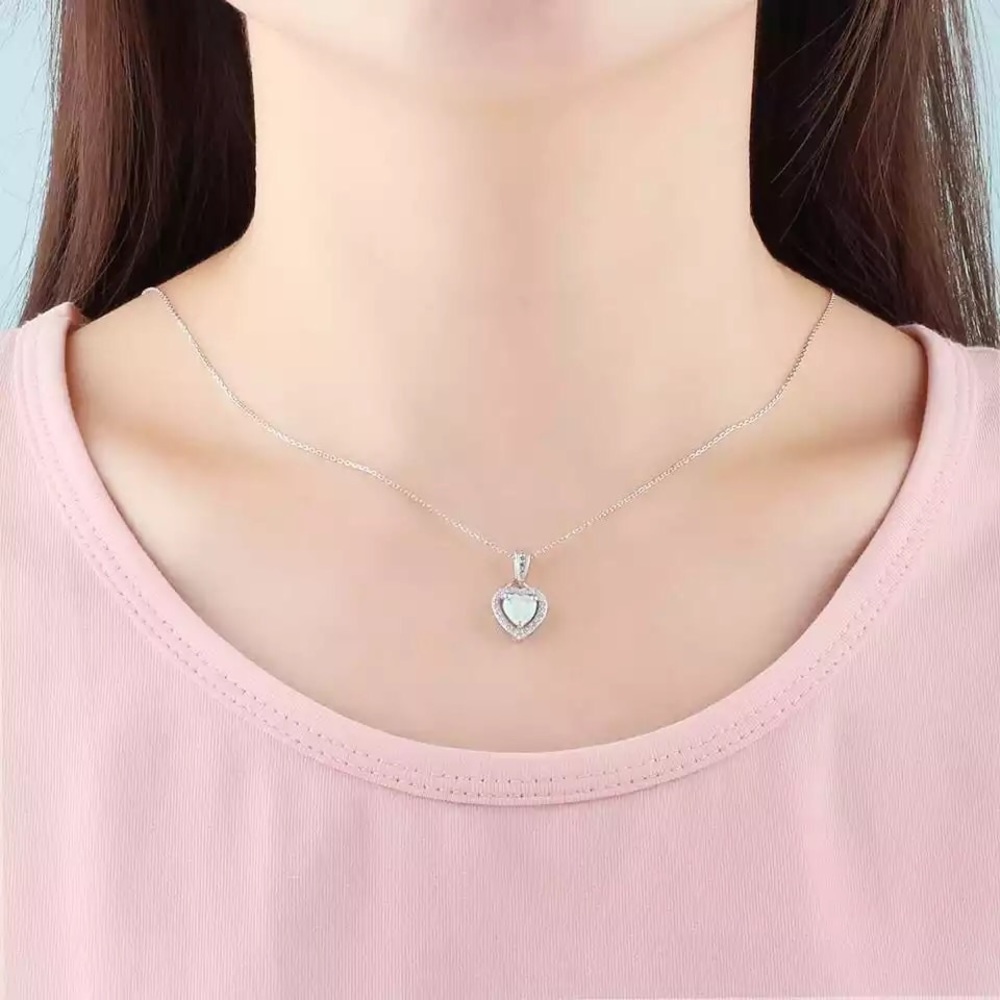 A New S925 Heart Necklace - Picture 5 of 5